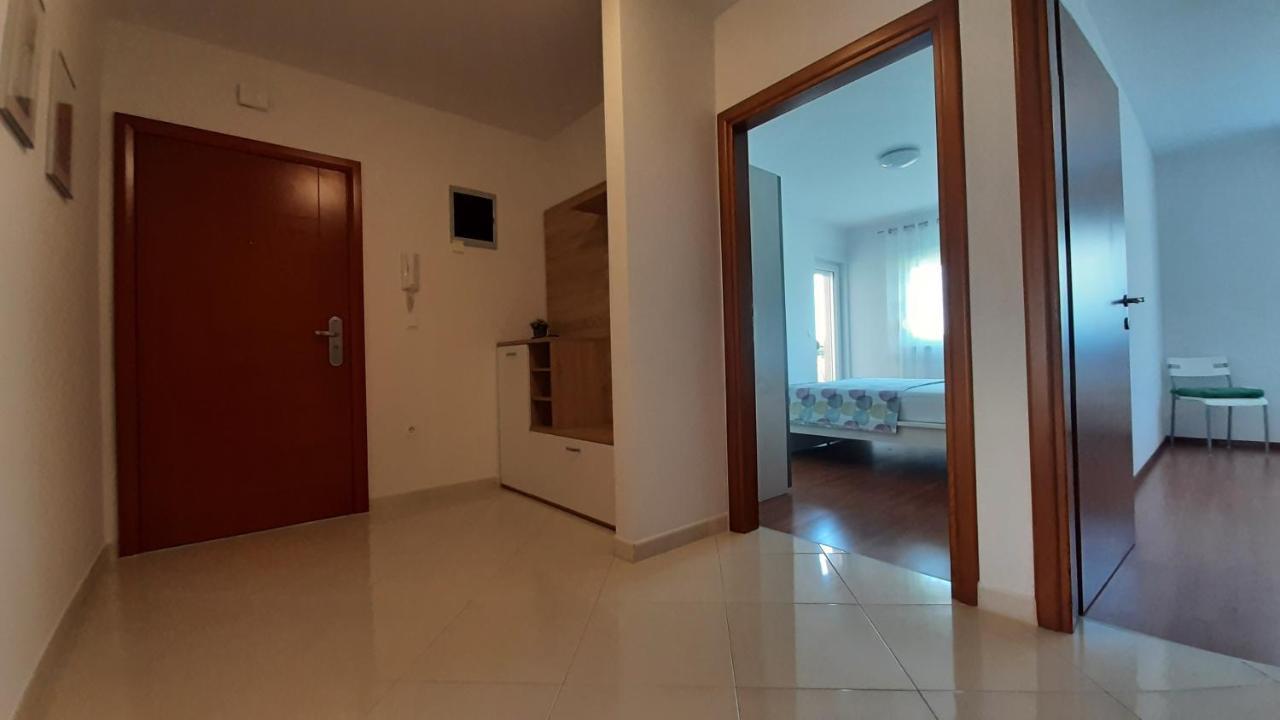 Klaudio Kampac 9a Apartmán *